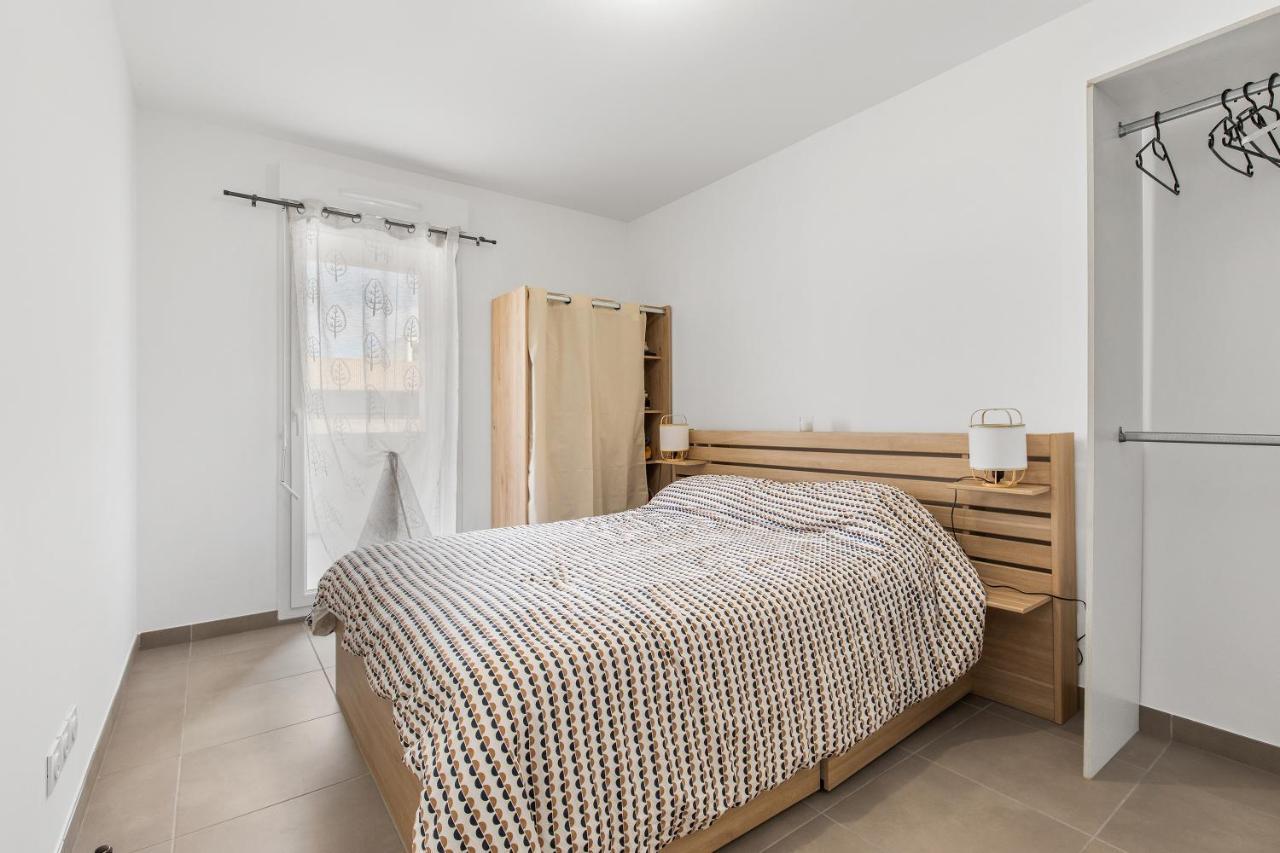 Le Corinthe - Appt Classe 3 Etoiles Et Climatise Marseillan  Exterior photo